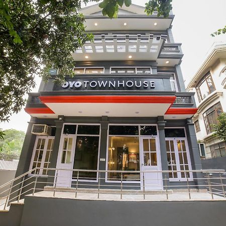 Townhouse 330 Dlf Phase-2 Near Leisure Valley Park Gurgaon Eksteriør bilde