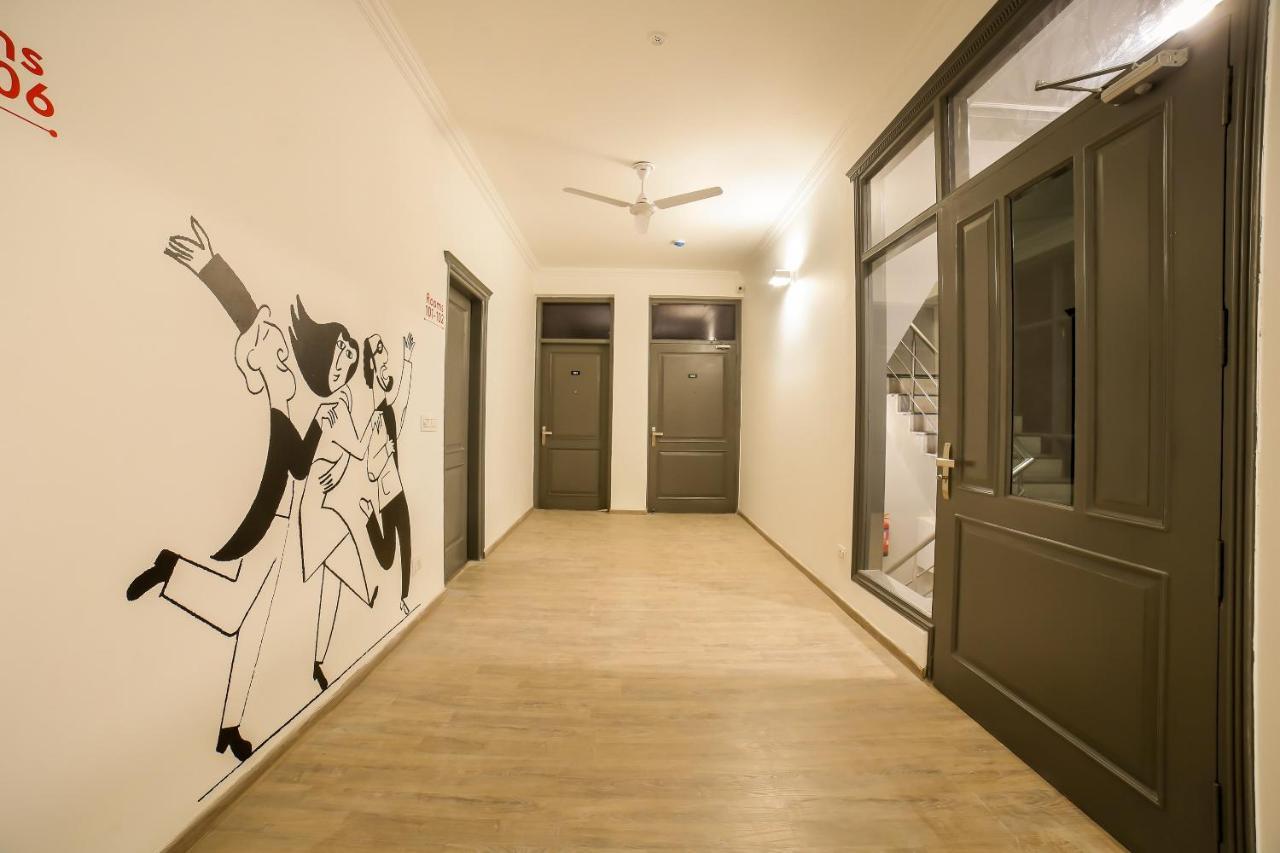 Townhouse 330 Dlf Phase-2 Near Leisure Valley Park Gurgaon Eksteriør bilde