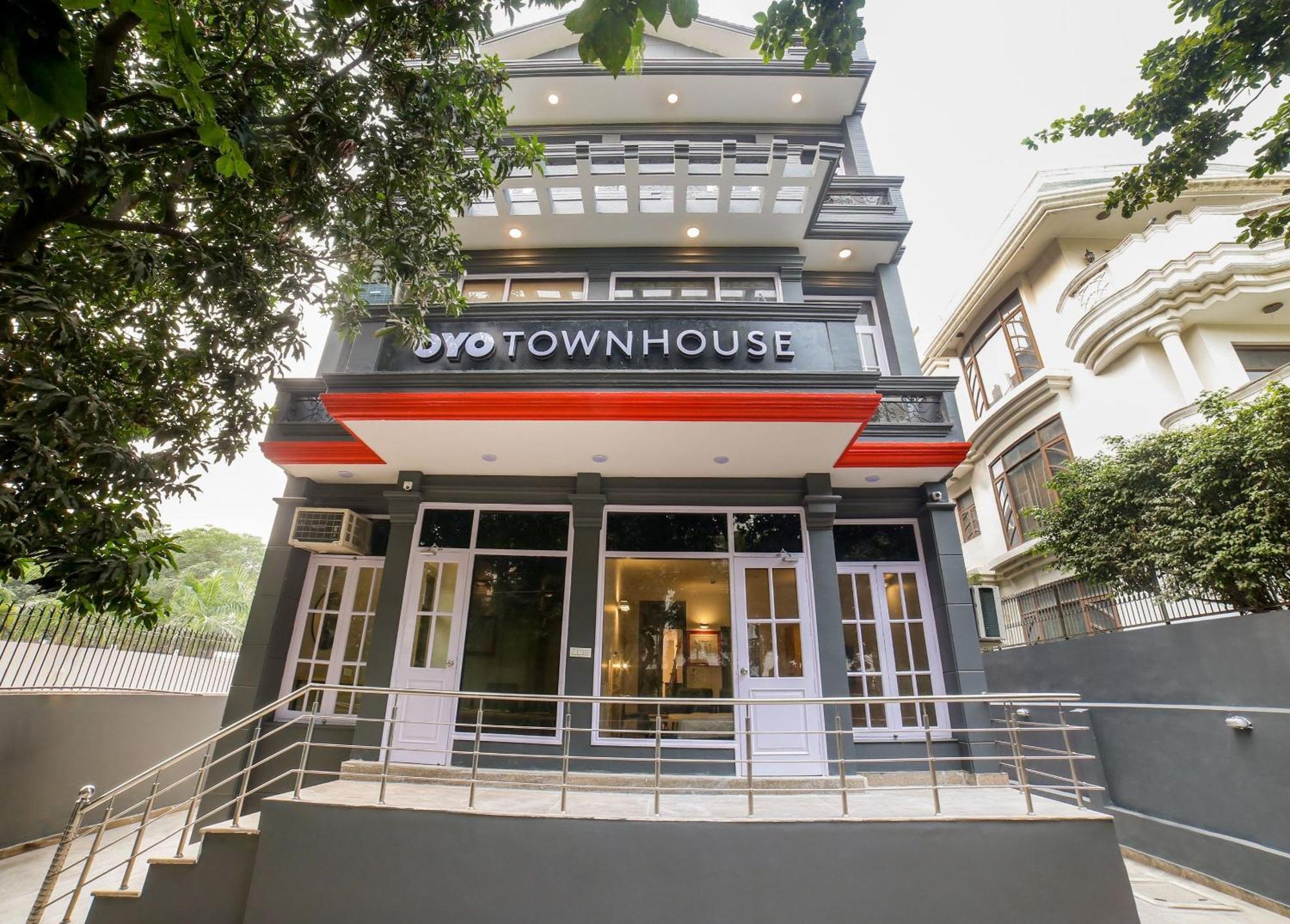 Townhouse 330 Dlf Phase-2 Near Leisure Valley Park Gurgaon Eksteriør bilde