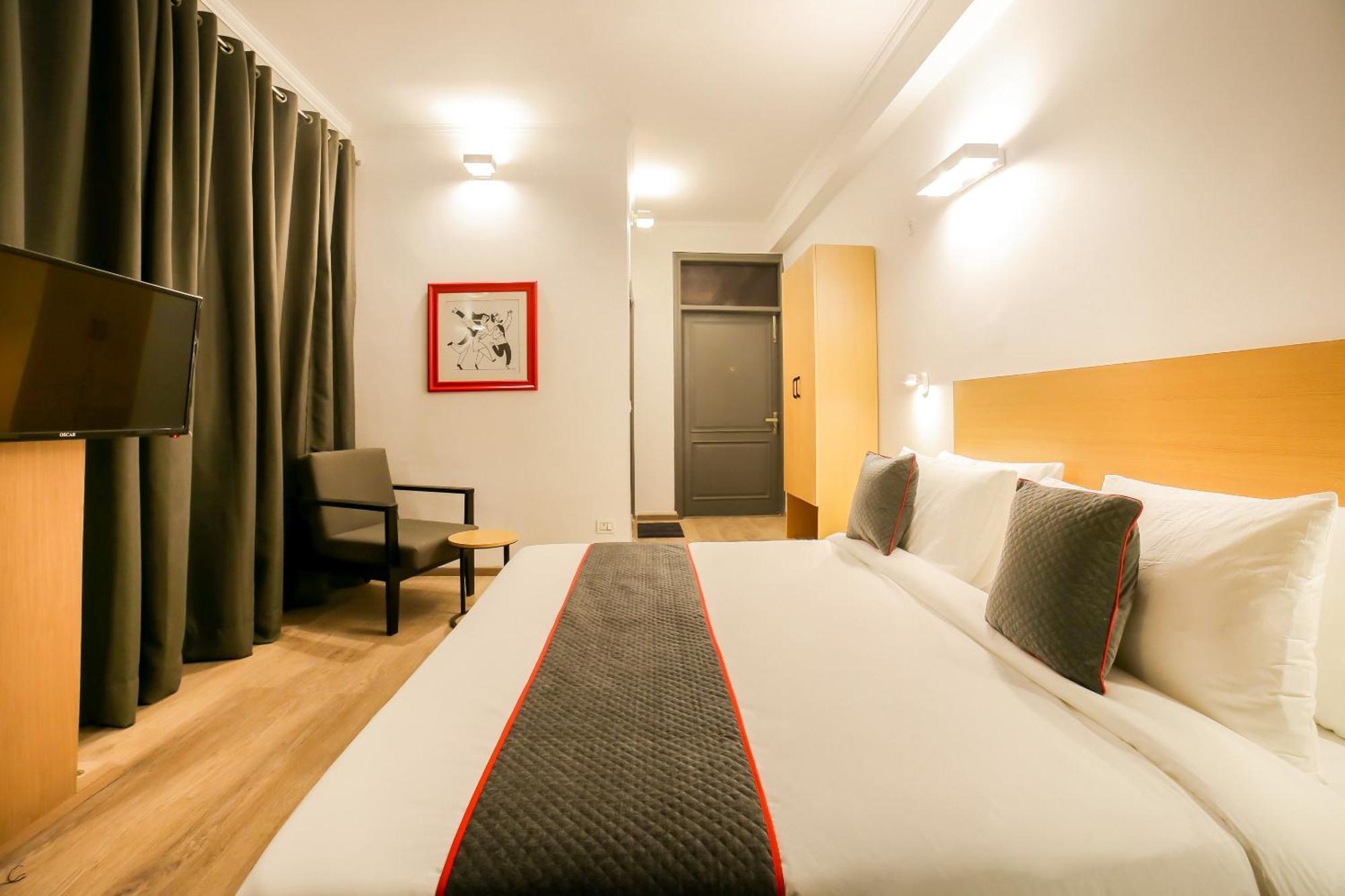 Townhouse 330 Dlf Phase-2 Near Leisure Valley Park Gurgaon Eksteriør bilde