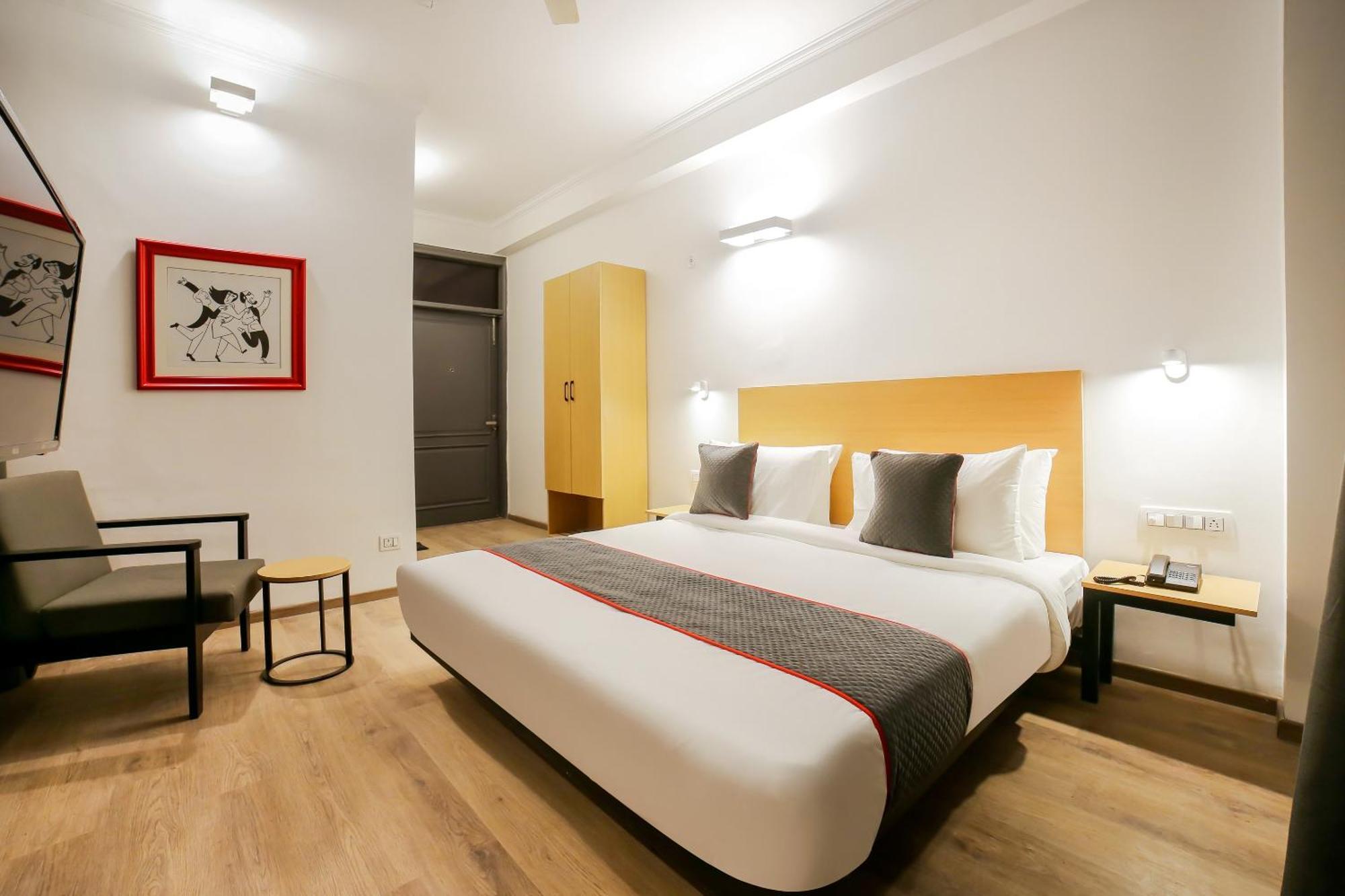 Townhouse 330 Dlf Phase-2 Near Leisure Valley Park Gurgaon Eksteriør bilde